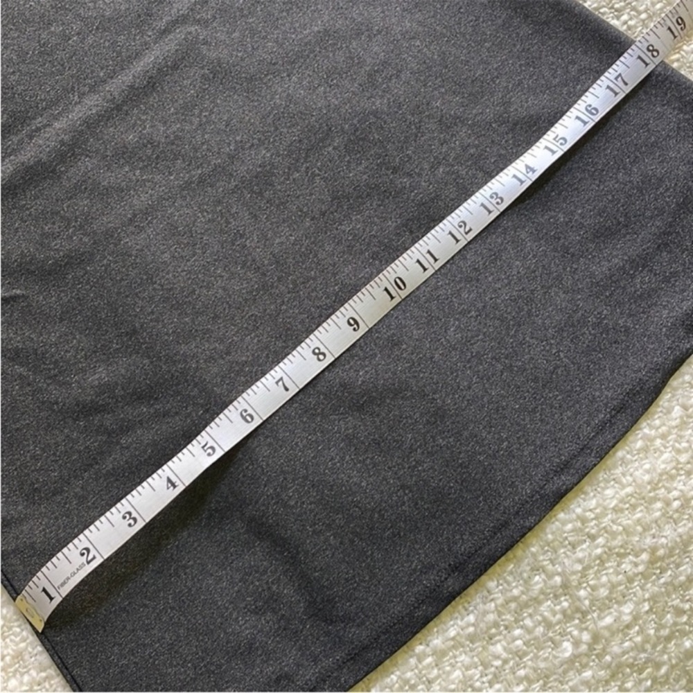 Fabletics Size Small Charcoal Gray T-Back Tank - image 5